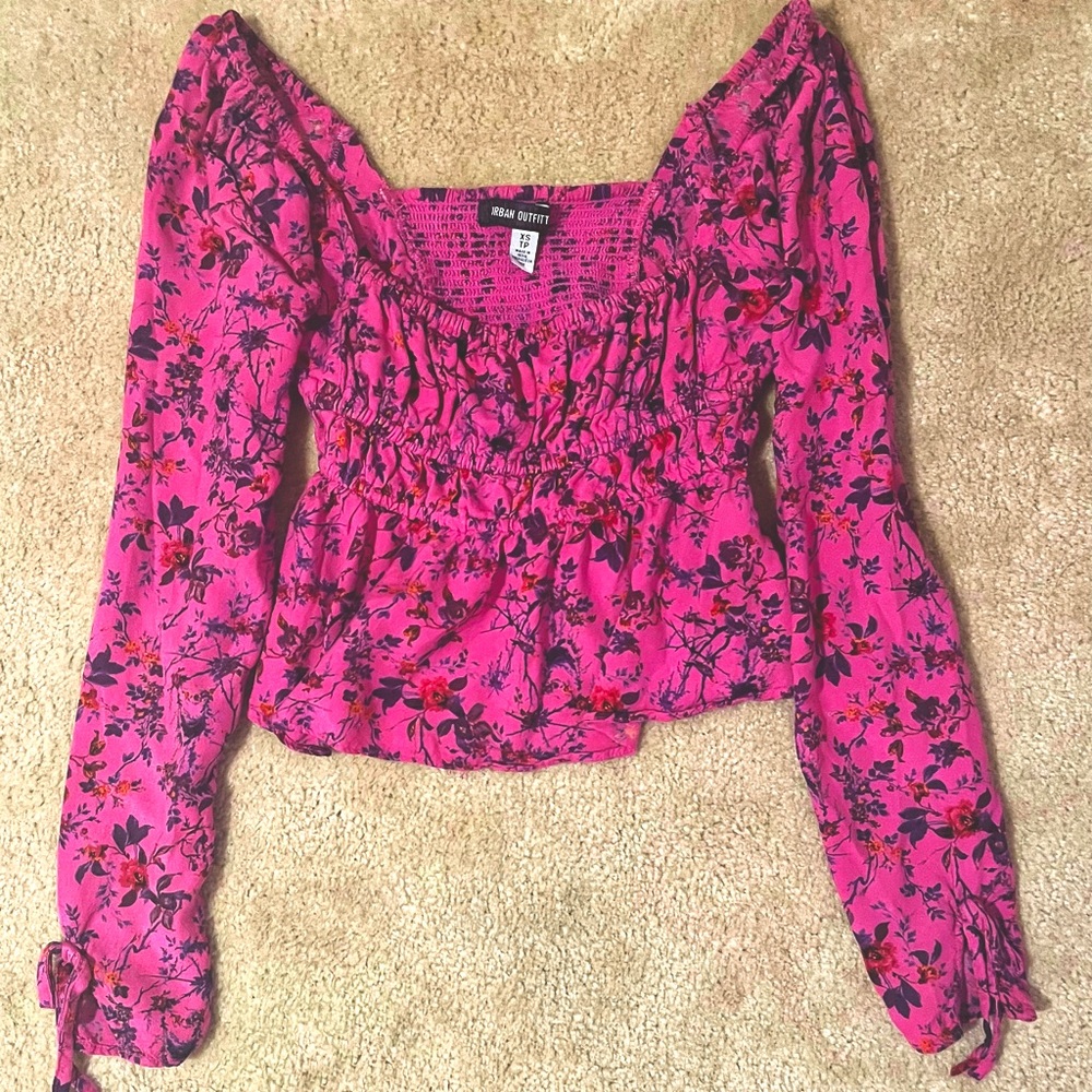 Urban Outfitters XS Ava Smocked Blouse